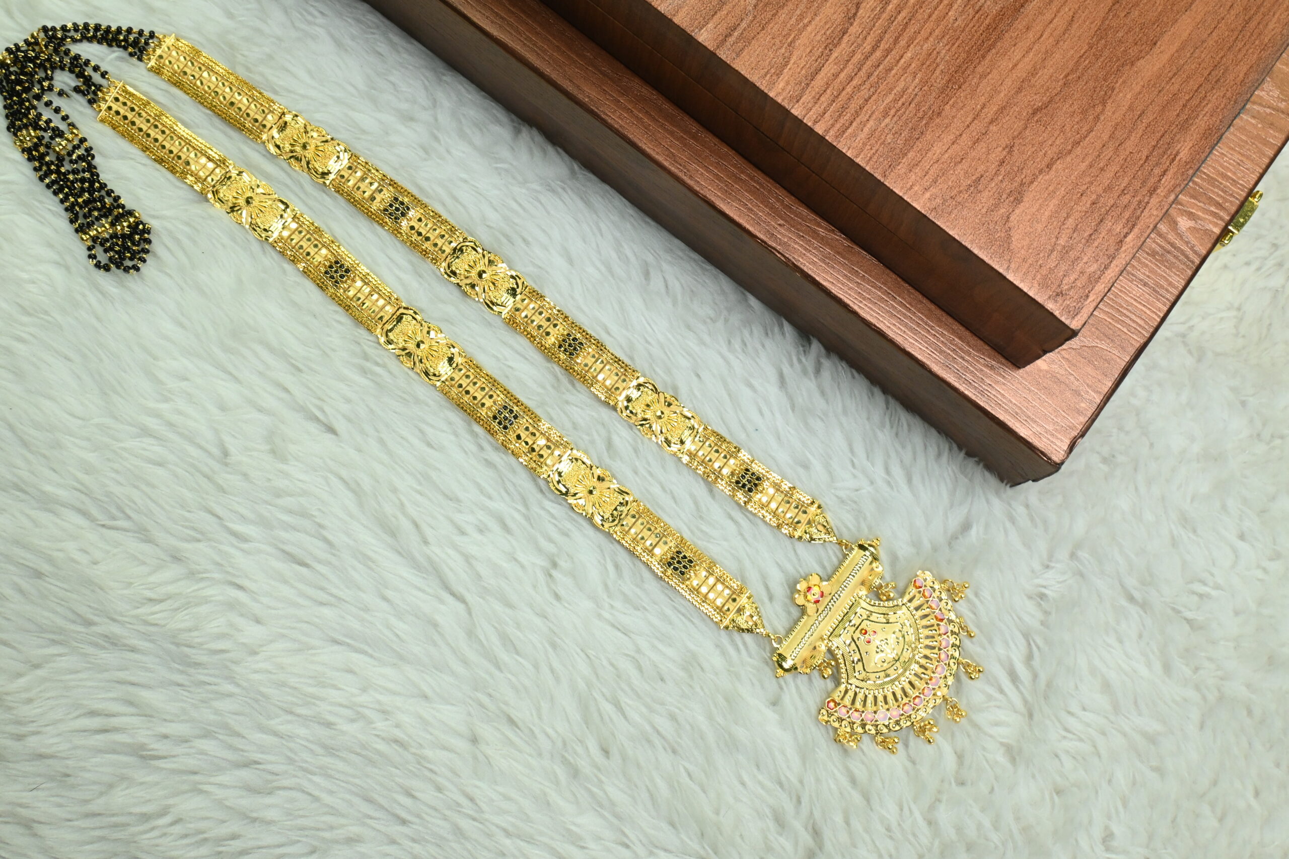 MANGALSUTRA