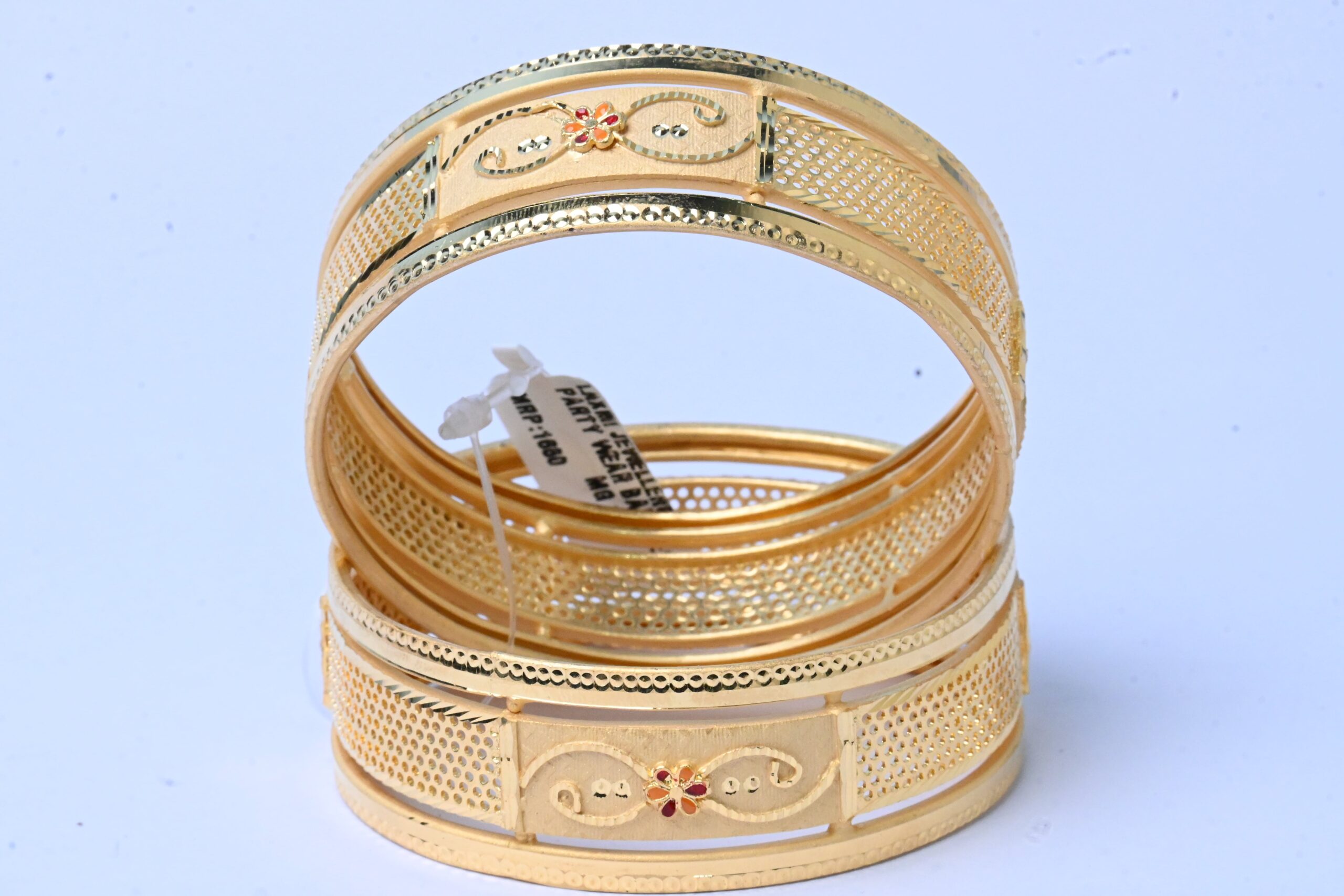 BANGLES