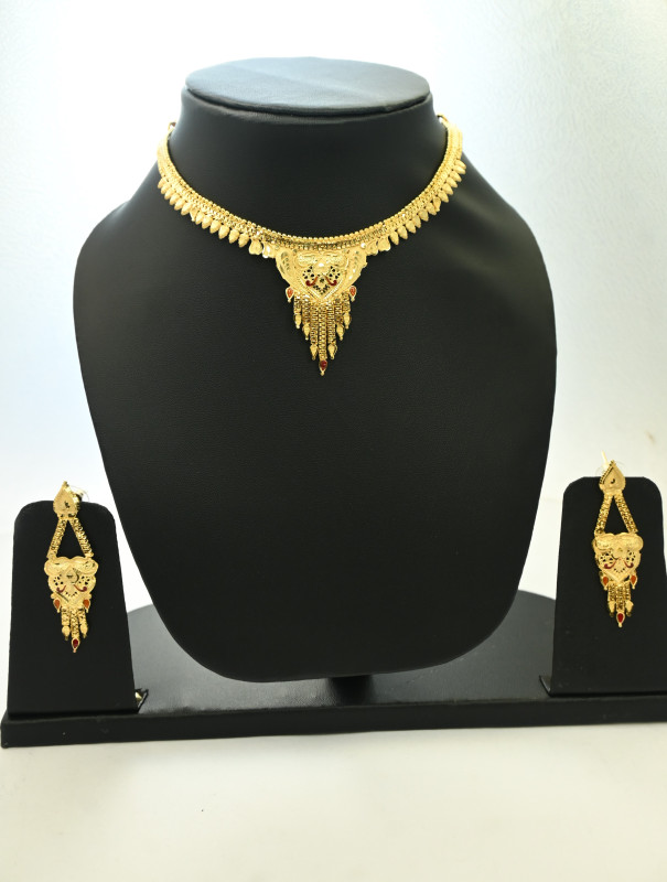 NECKLACE