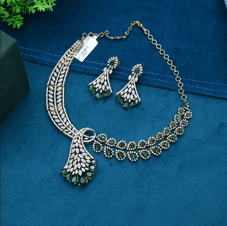 AD Necklace