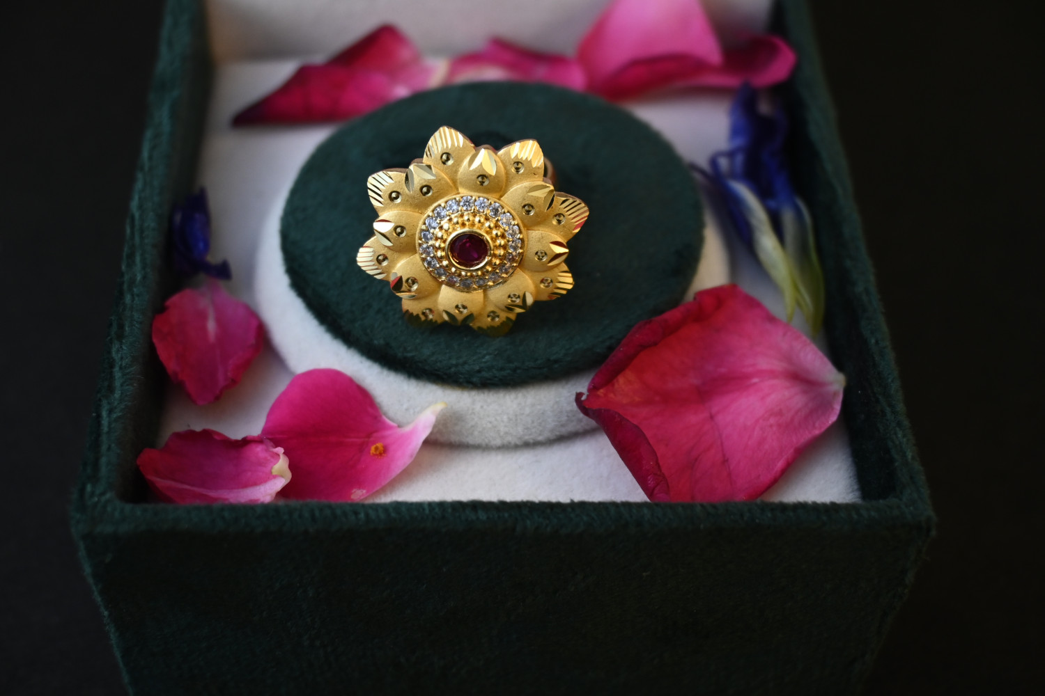 Ring