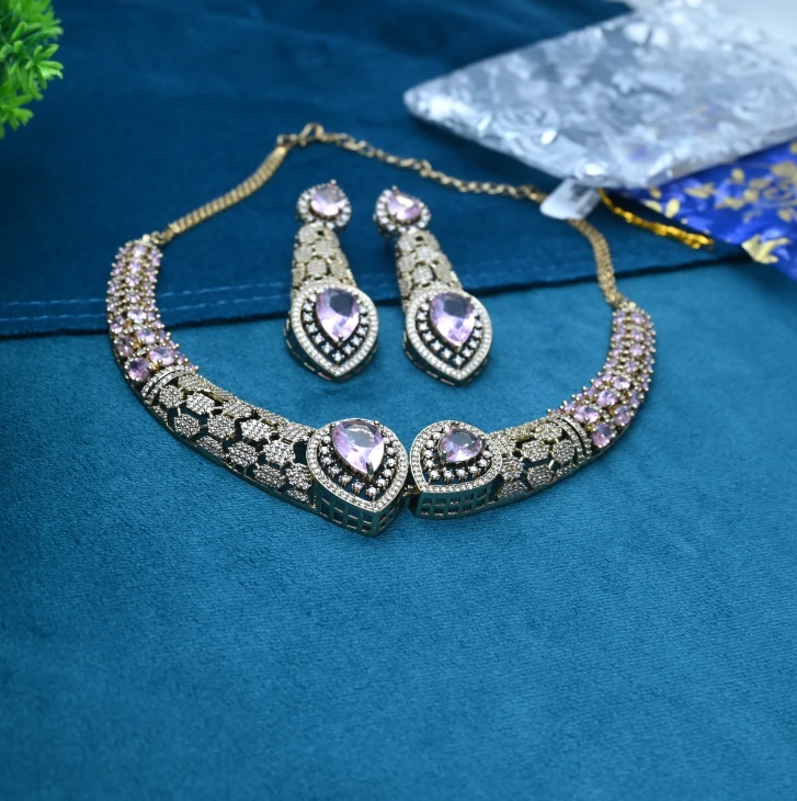 AD Necklace