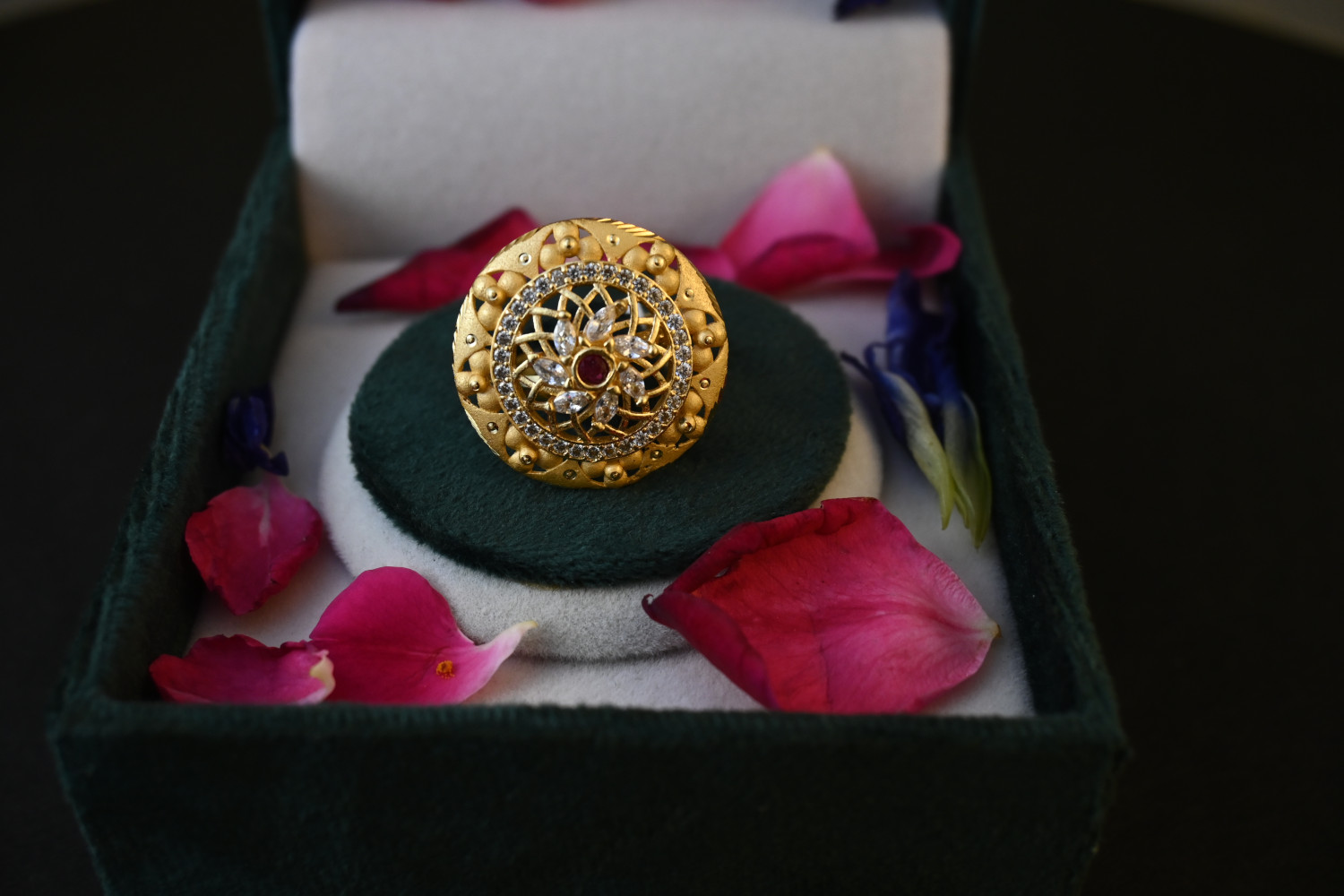 Ring
