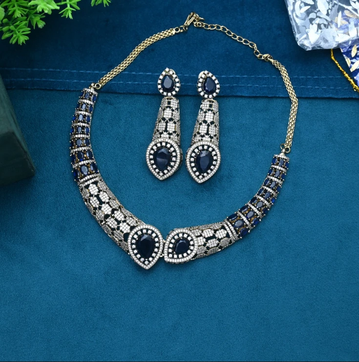 AD Necklace