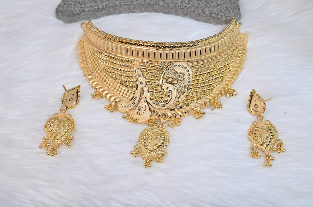 Choker set