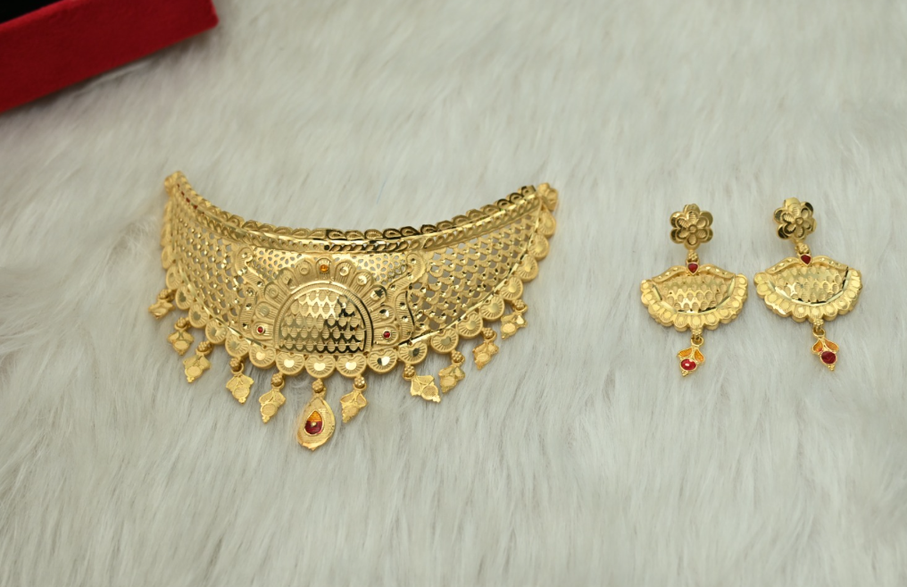 choker set