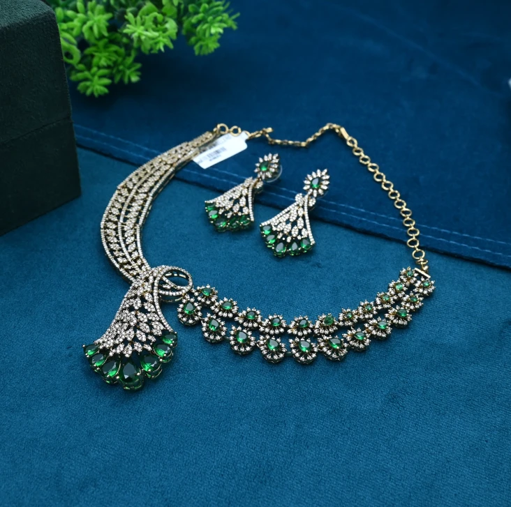 AD Necklace