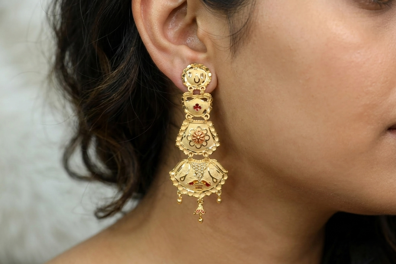 FANCY EARRING