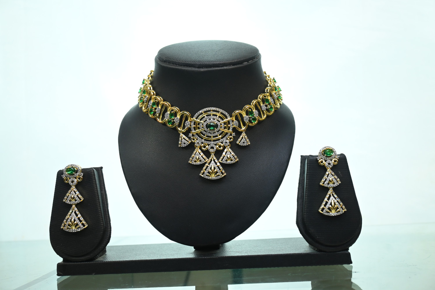 A.D CHOKER